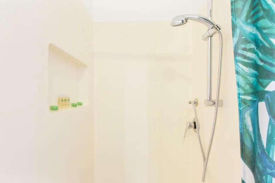 カリアリPiazza Martiri Flatアパートメント エクステリア 写真